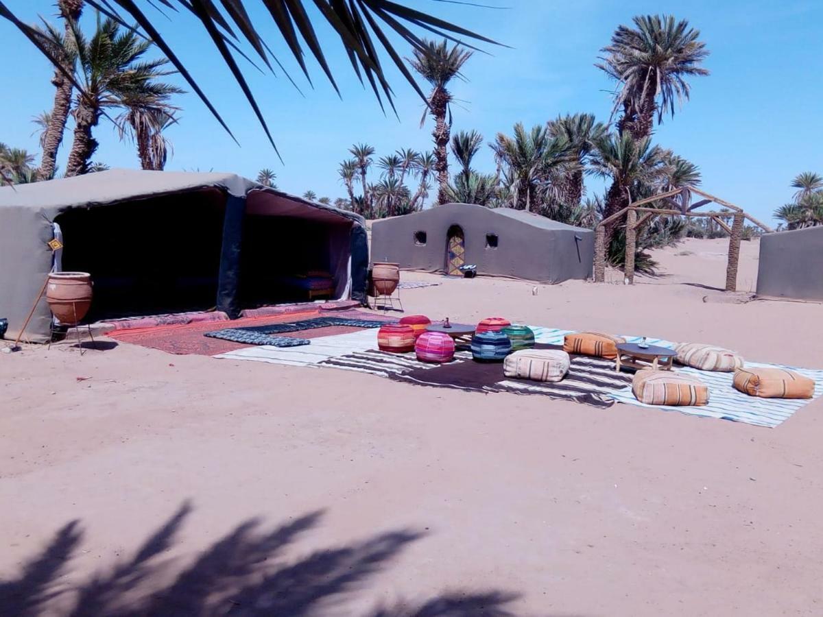 Camp Desert Stars M'Hamid El Ghizlane Exterior foto